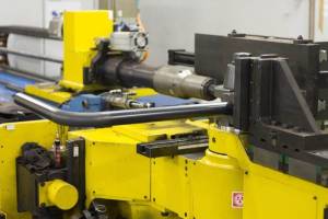 CNC-Biegemaschine (3)