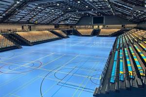 Metallausrüstung für eine Sporthalle (2)